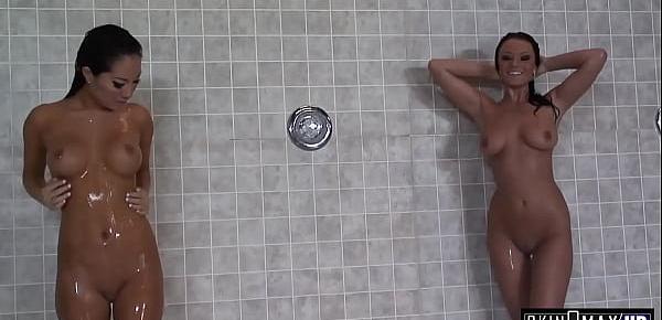  Lesbian Shower Sex with Asa Akira